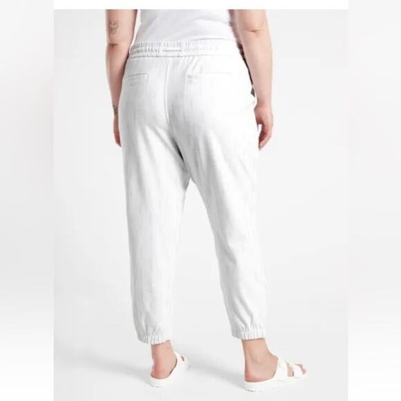 NWT Athleta Farallon Printed Jogger "Spliced Magic Veil Gray" - Picture 6 of 14